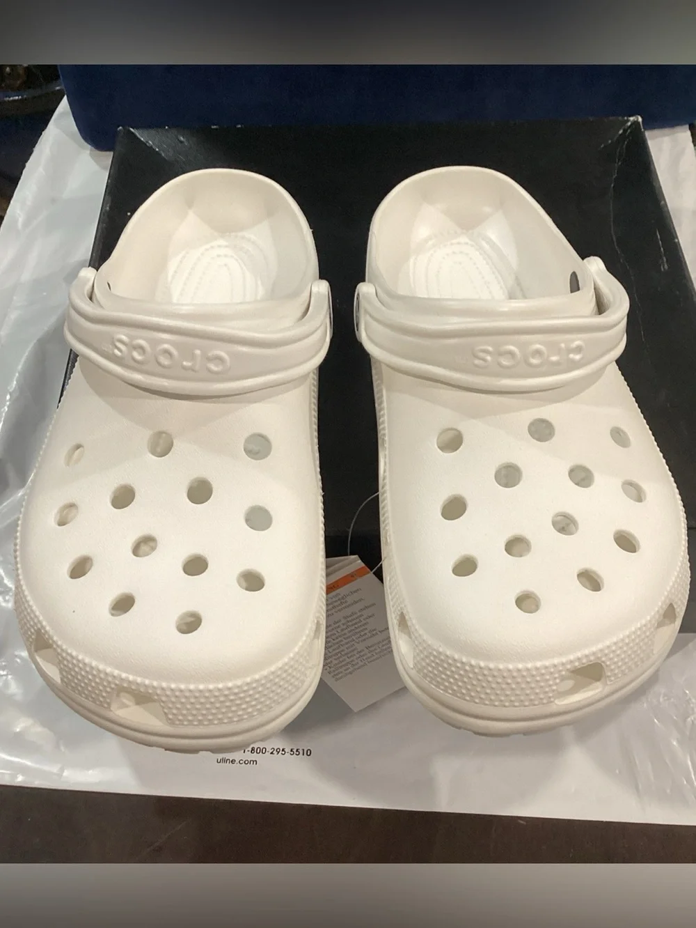NWT Crocs Classic Clogs White M9/W11 & M10/W12  Original Bag No Box